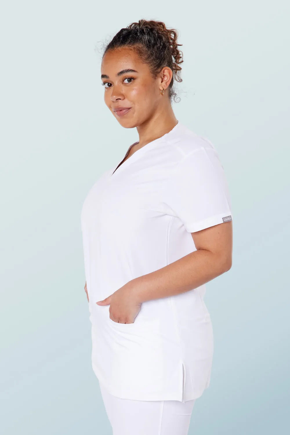 Ari Two-pocket Scrub Top White