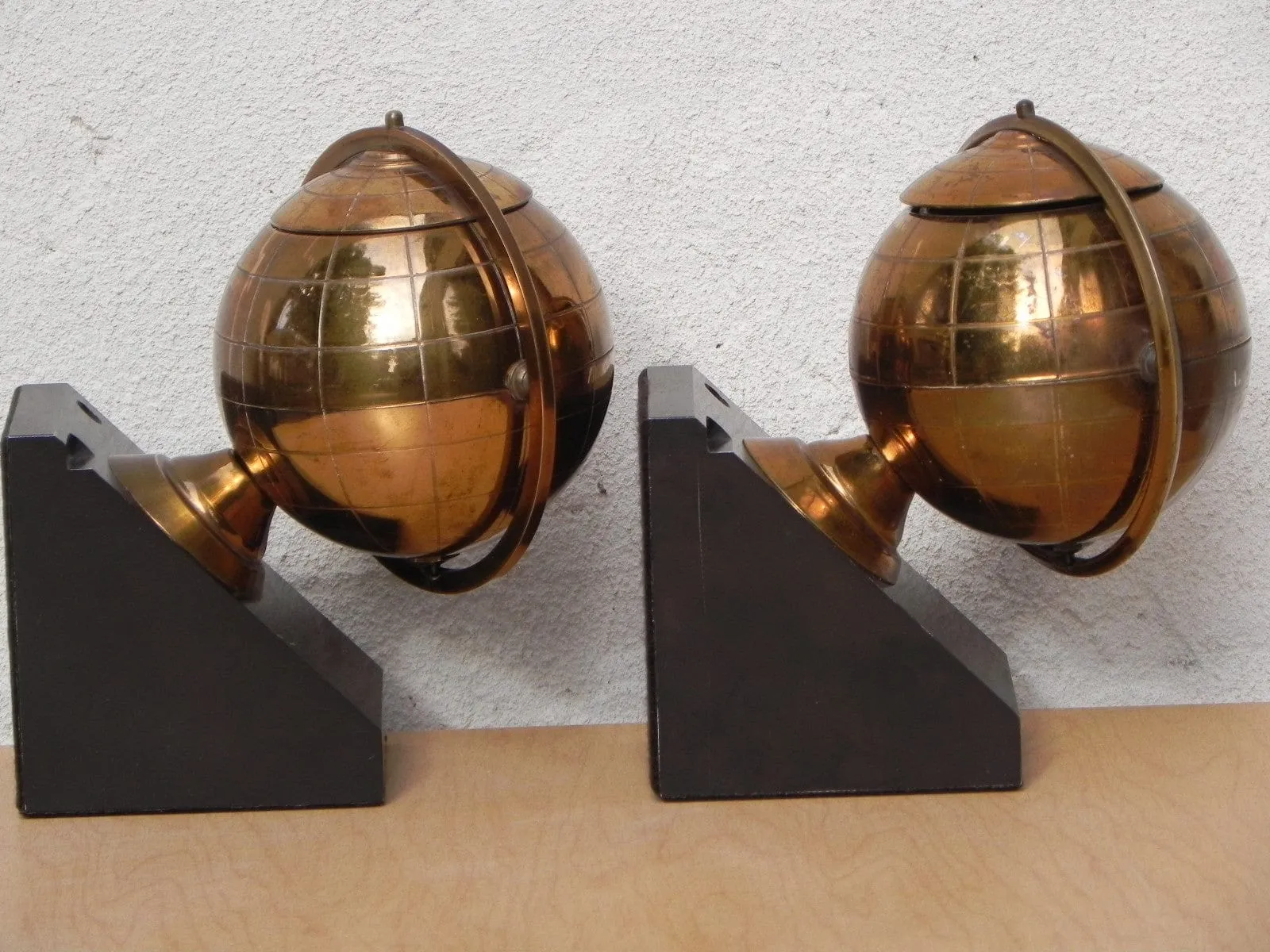 Globe Metal Bookends with Tobacco Holder Compartments