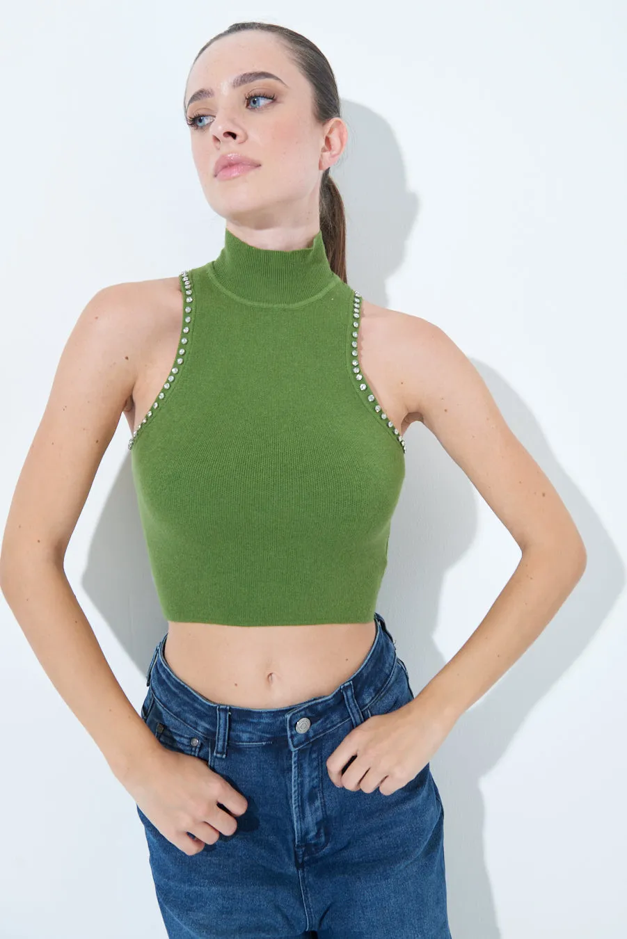 High-neck sleeveless cropped top wholesale