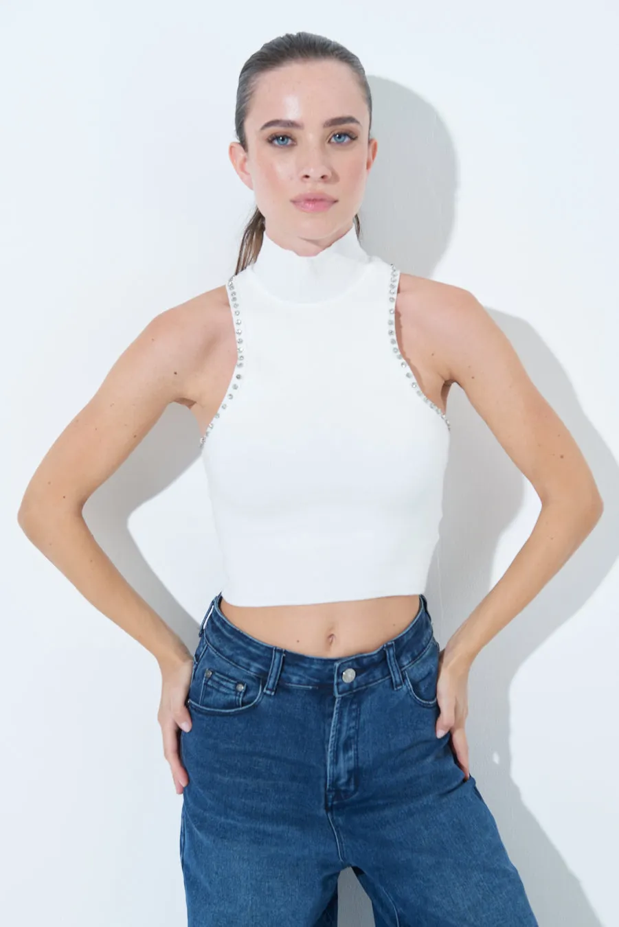 High-neck sleeveless cropped top wholesale