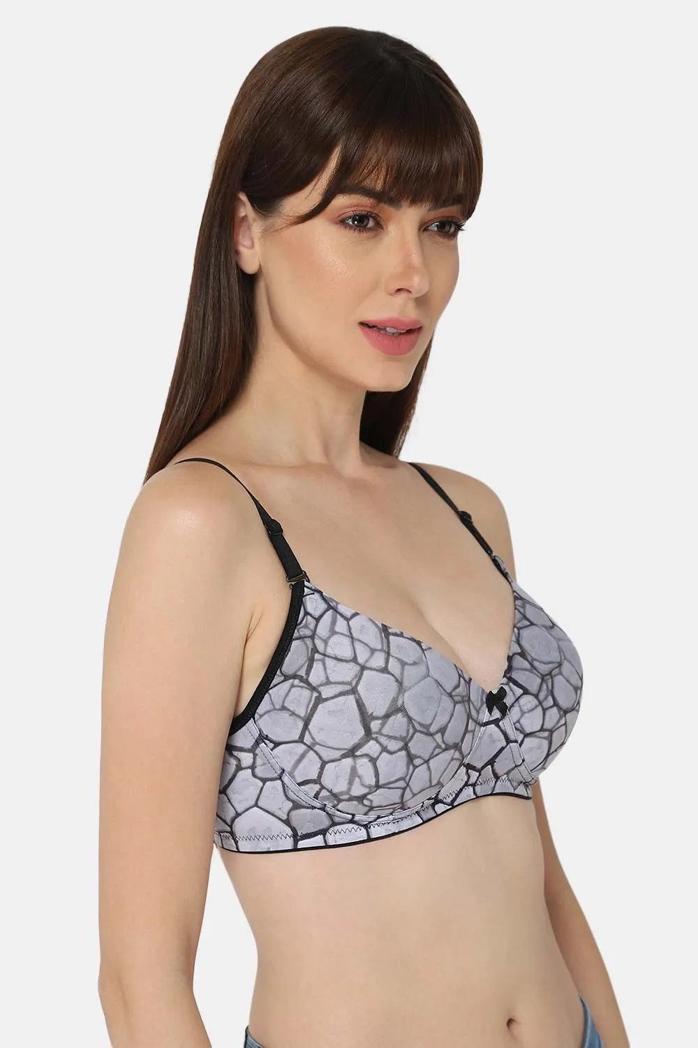 Intimacy Seamless Padded T-Shirt Bra – Perfect for a Smooth and Sleek Look UC07