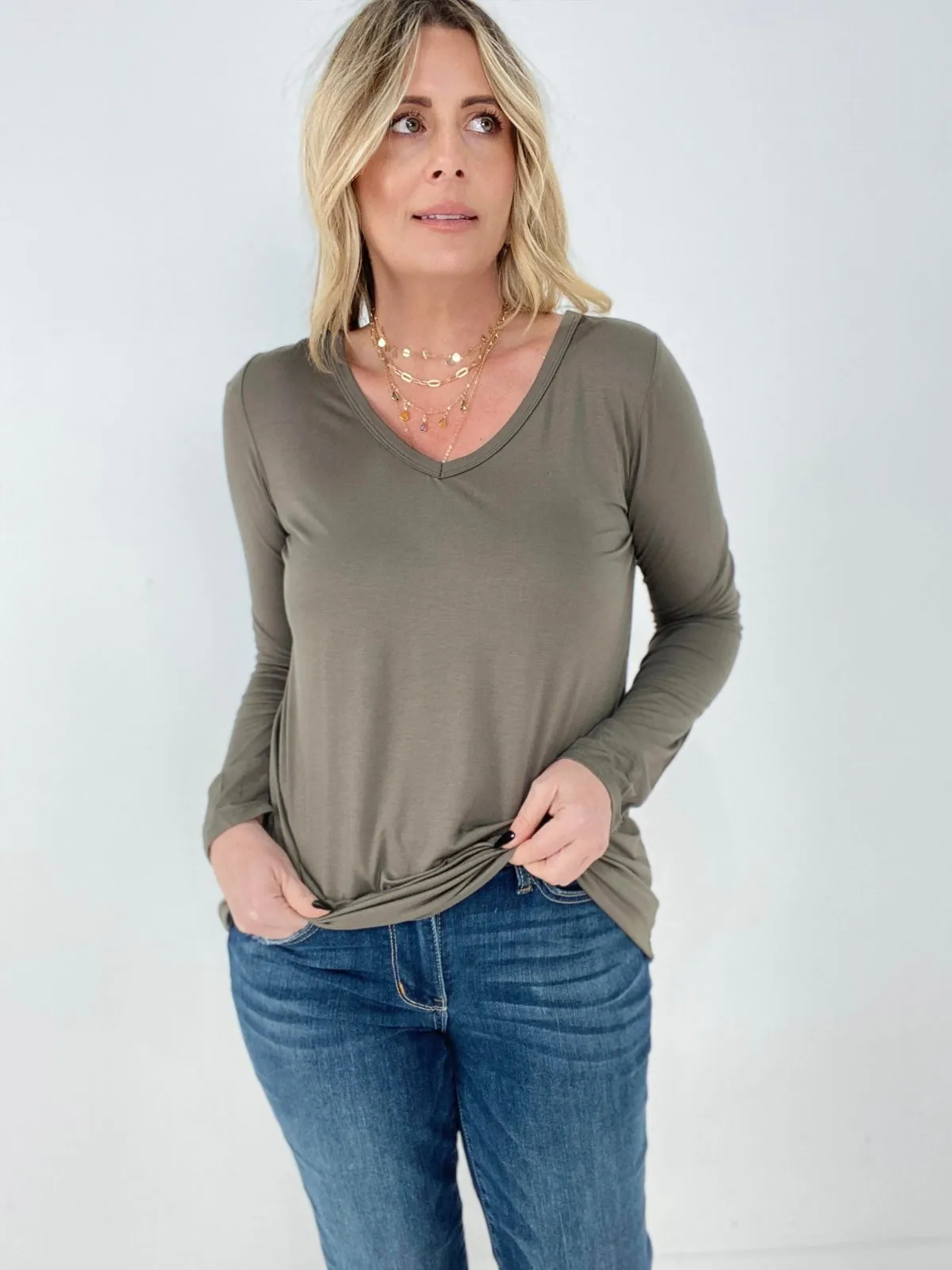 Rae Mode Basic V-Neck Long Sleeve Top