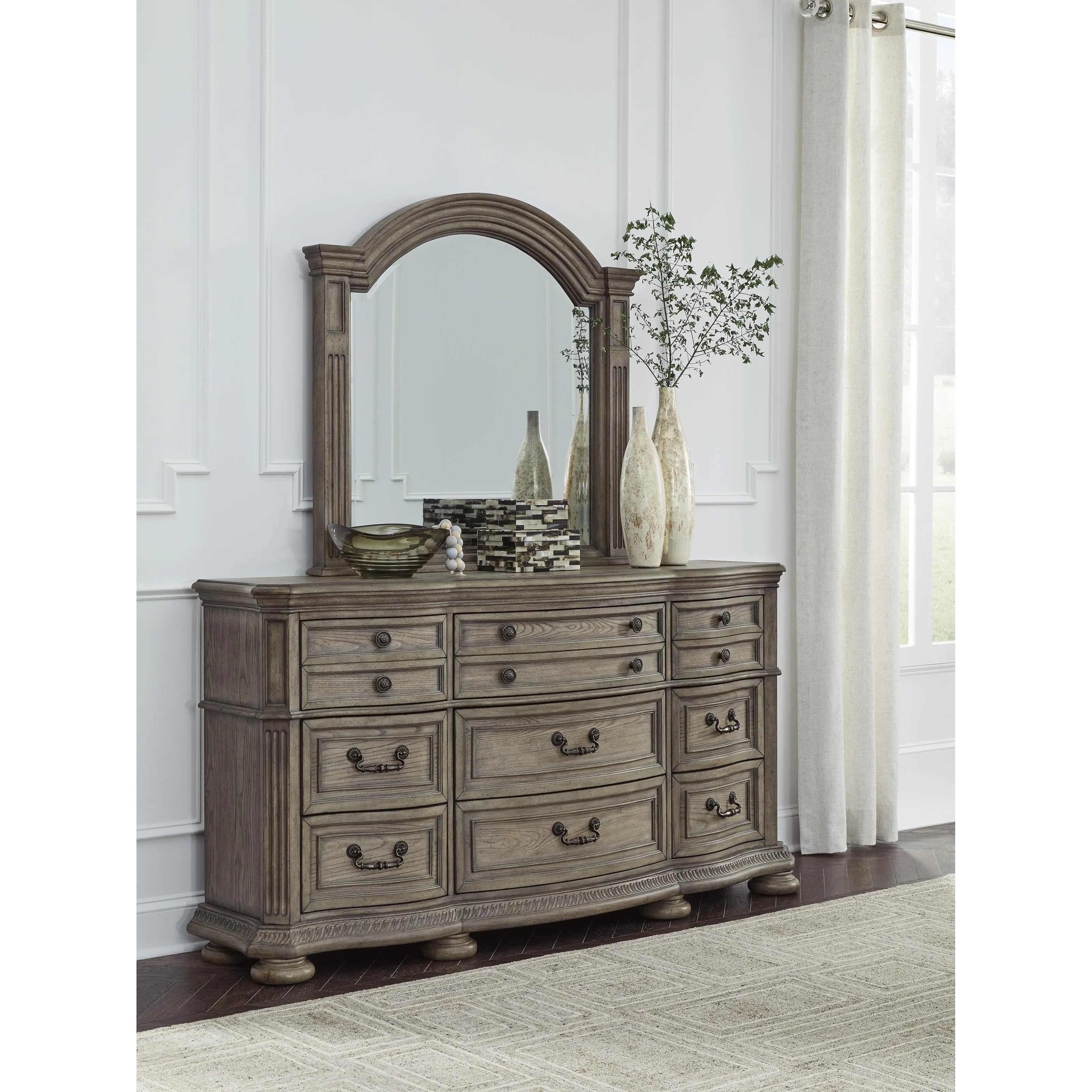 Signature Design by Ashley Ardenfield 9-Drawer Dresser with Mirror B944-31/B944-36